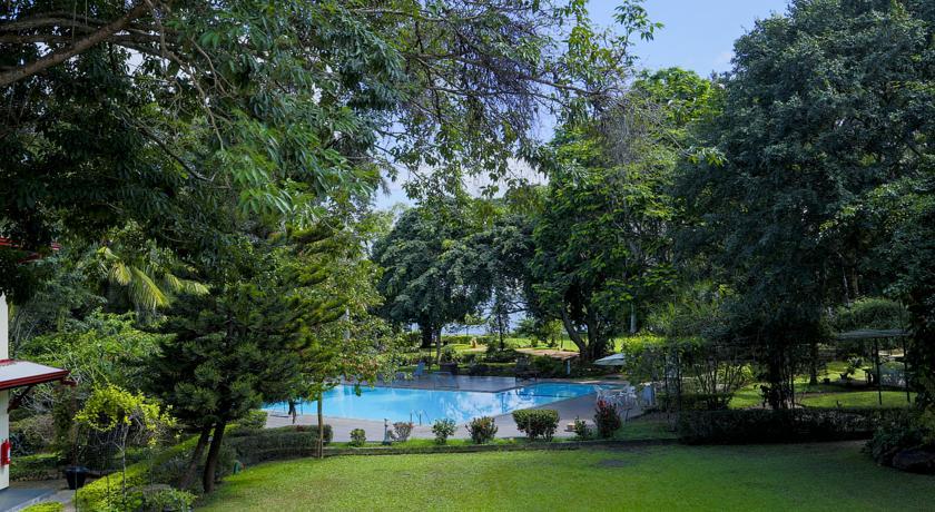 Miridiya Lake Resort Anuradhapura Buitenkant foto