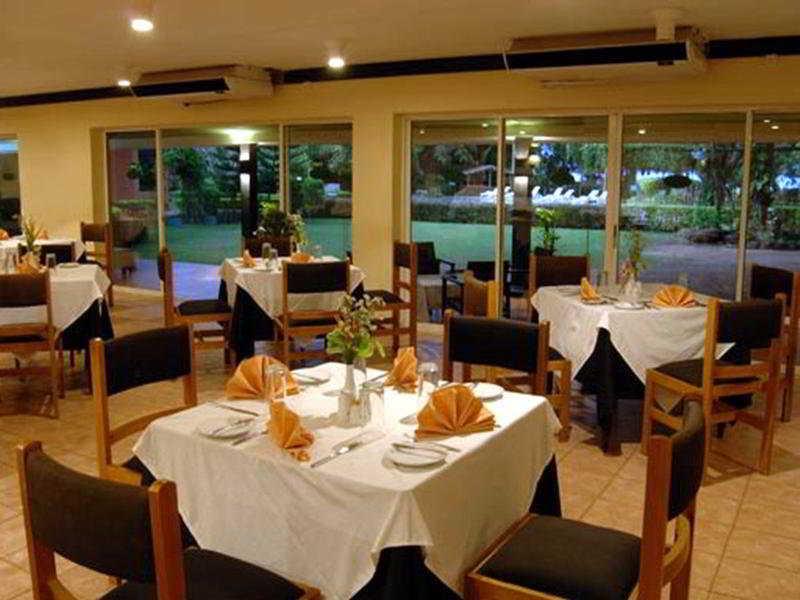 Miridiya Lake Resort Anuradhapura Buitenkant foto