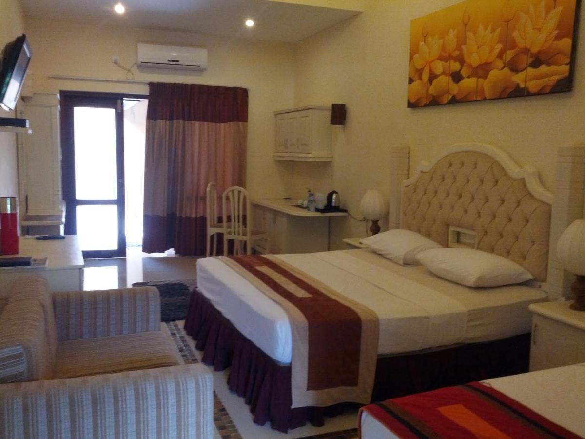 Miridiya Lake Resort Anuradhapura Kamer foto
